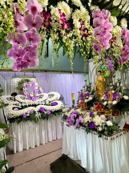 Tang Lễ Quốc Minh Tân: Điểm Tựa Sẻ Chia Trong Những Khoảnh Khắc Khó Khăn
